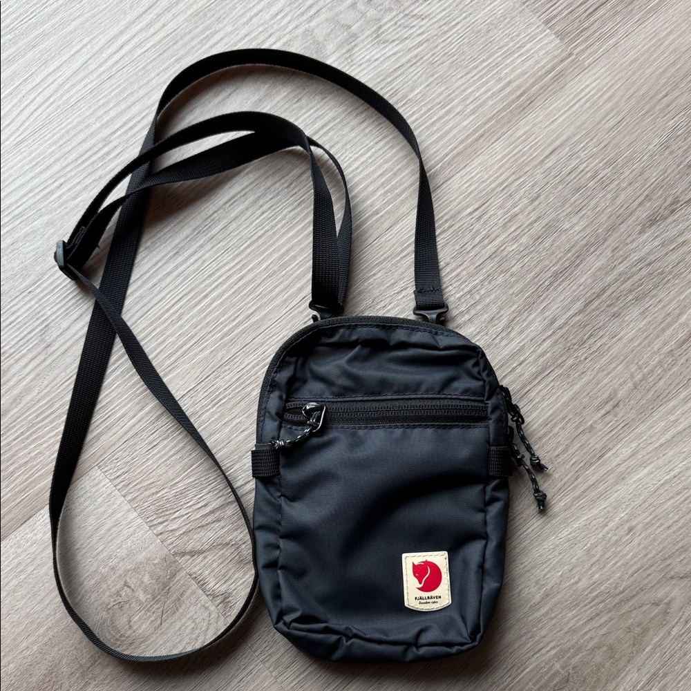Black Fjallraven Cross body Bag
